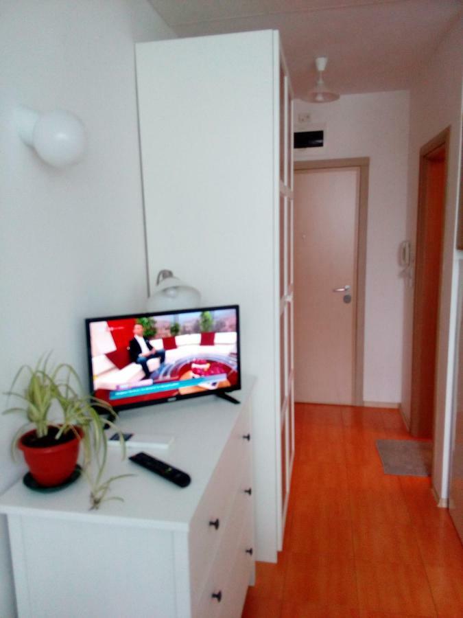 Студио Бижу Hisarea Exterior foto